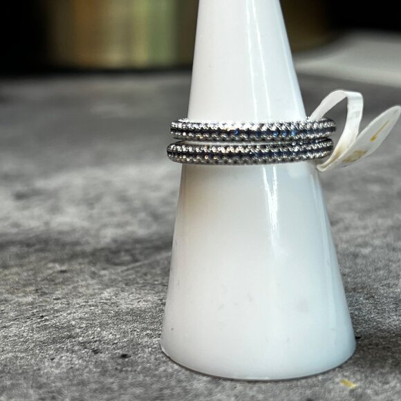 Ring Bomb Party Ring, NWOT, size 7 - Picture 2 of 3